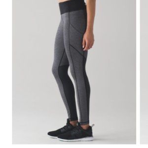 LULULEMON Speed Tight V